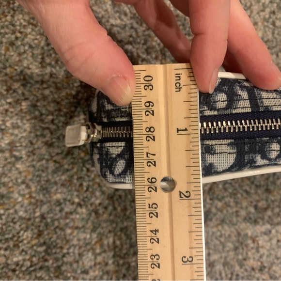 Vintage Christian Dior trotter zip pouch - like new!!!! - Picture 6 of 9